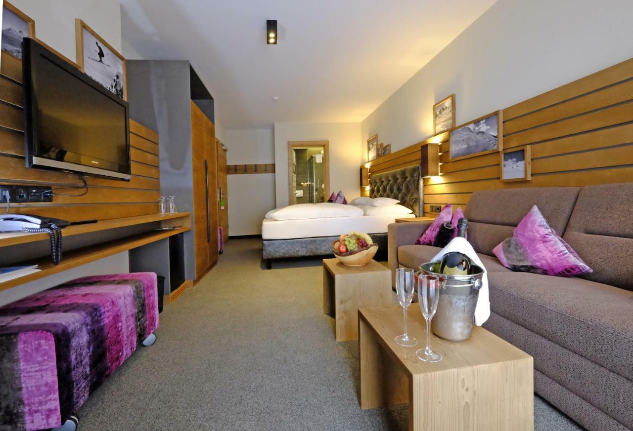 Hotel Vista Allegra Ischgl Bagian luar foto